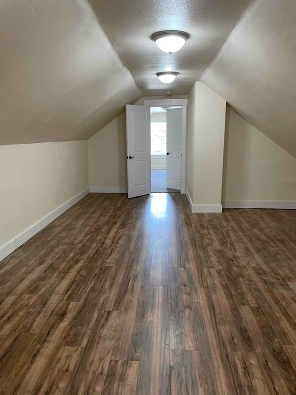 1608 Se Mill St - Photo 5 of 16