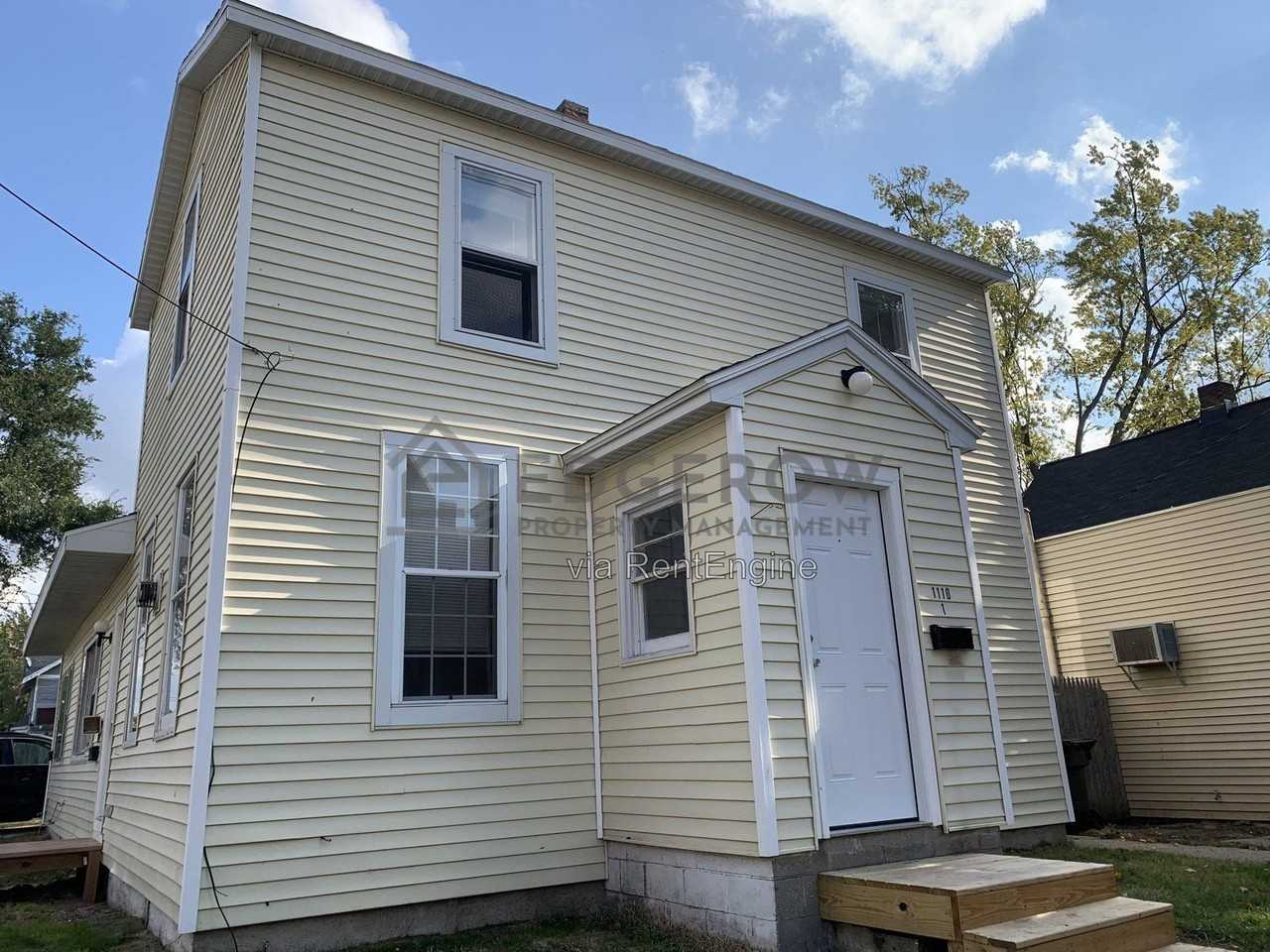 99 Houston Ave #1 - Photo 3 of 3