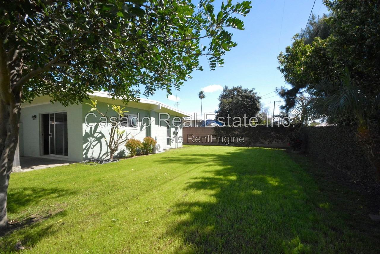 13958 Dunton Dr - Photo 2 of 9