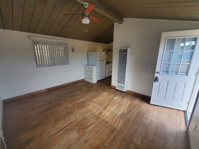 4264 Mentone St #4264 - Photo 6 of 16