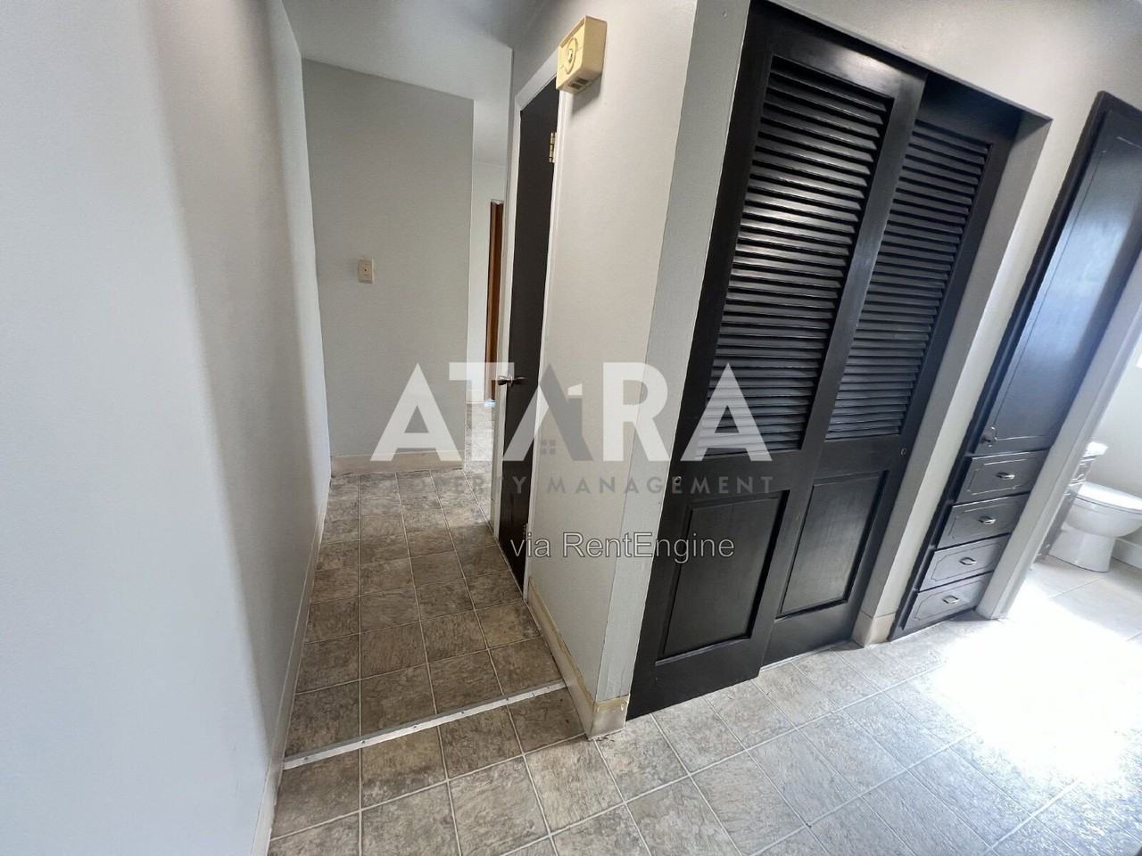 363 E Hampton Ave - Photo 7 of 21