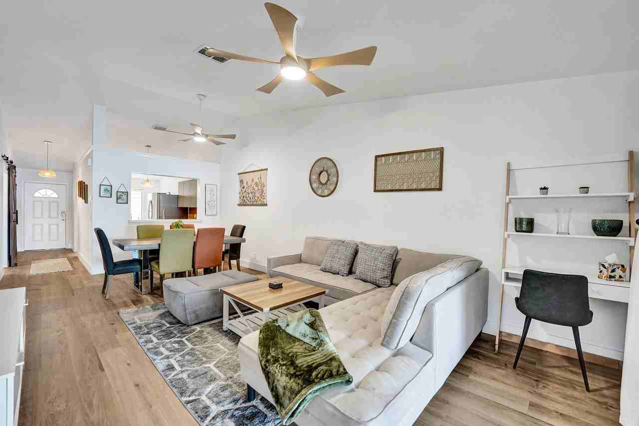 5740 Park Rd - Photo 3 of 19