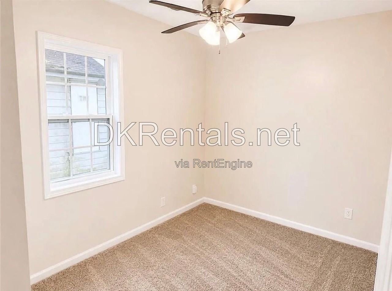 888 Coleman St Sw - Photo 7 of 12