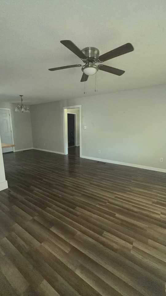 18800 Canoebrook Ln - Photo 2 of 10
