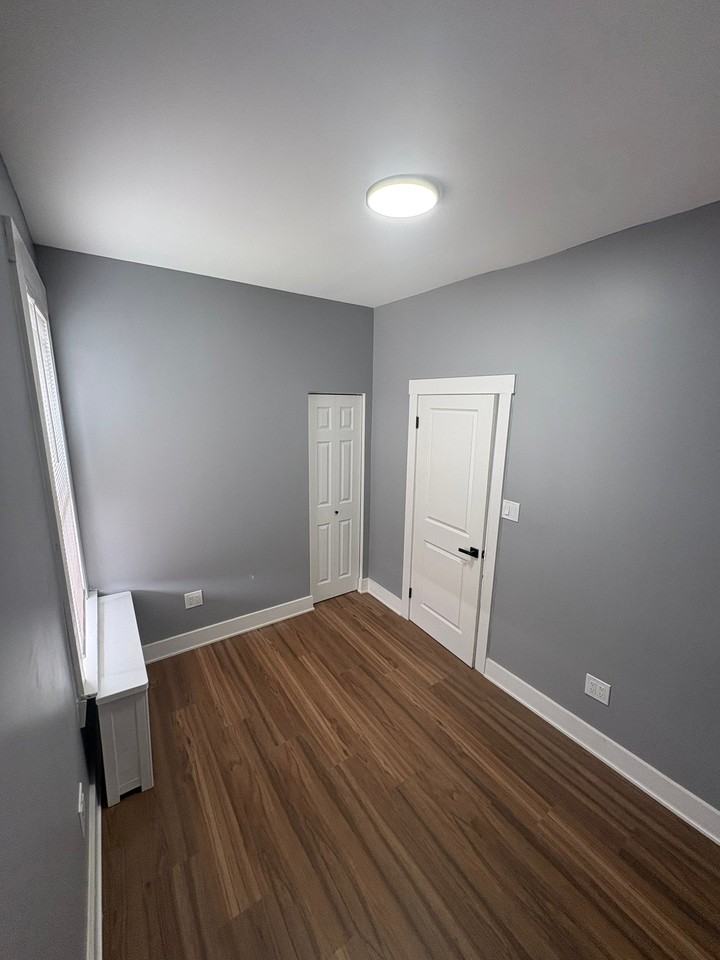 1317 S 51st Ave #3 - Photo 5 of 7