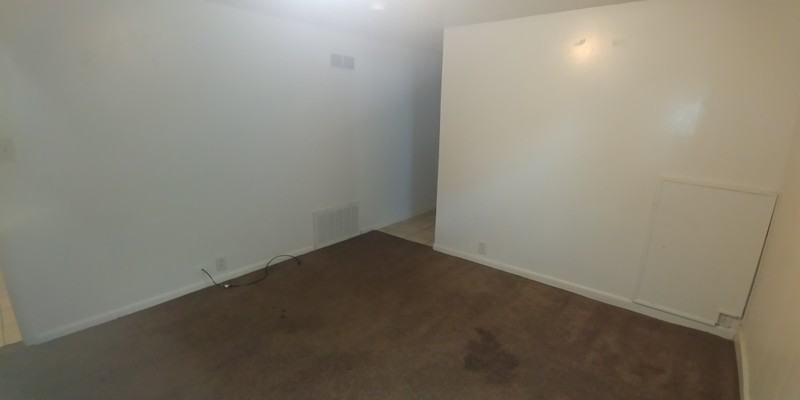 371 E Roosevelt Ave #1 - Photo 6 of 9