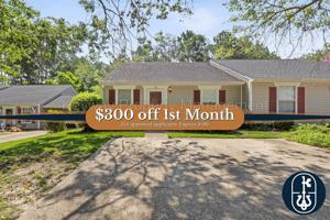 featured image of 410 Tracewood Pl