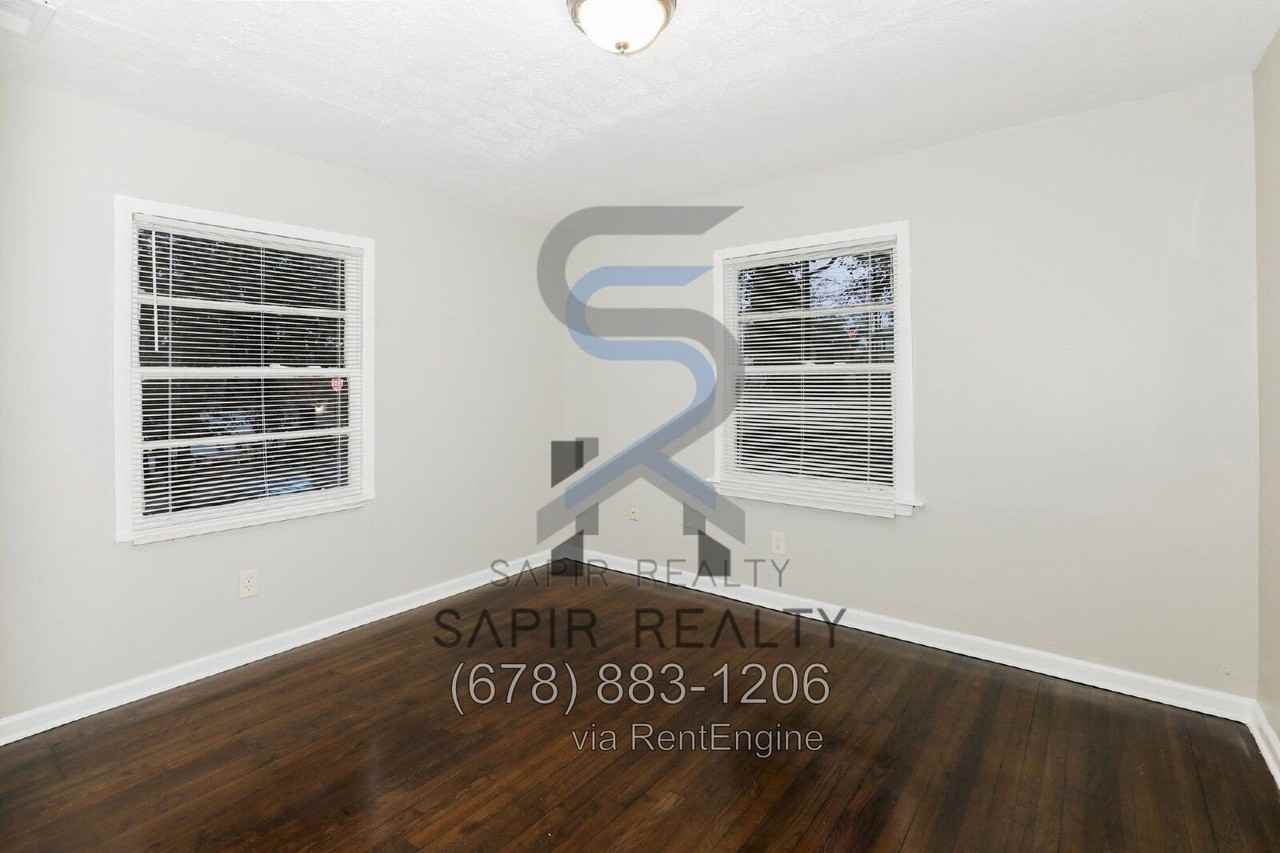 2190 Swallow Cir Se - Photo 7 of 16