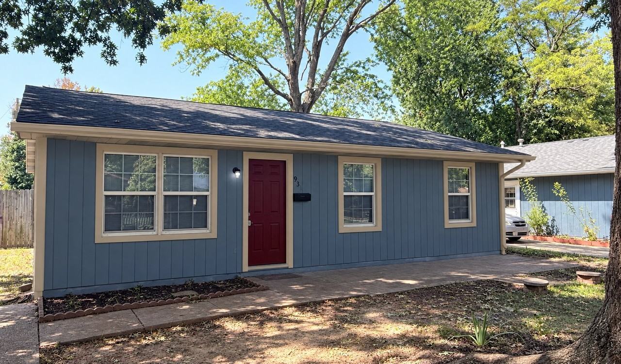 931 Line St - Photo 2 of 7