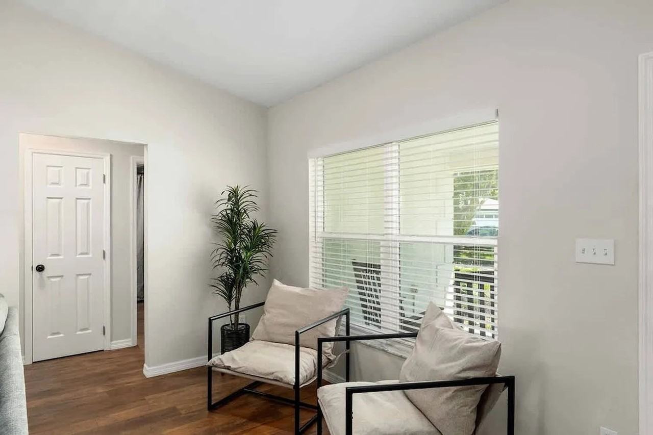 1941 Tidewater Ct - Photo 3 of 16