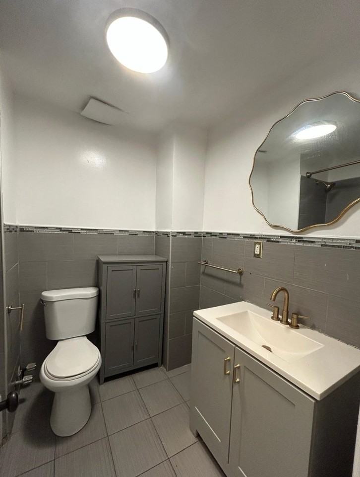 423 Pennsylvania Ave #3 - Photo 4 of 7