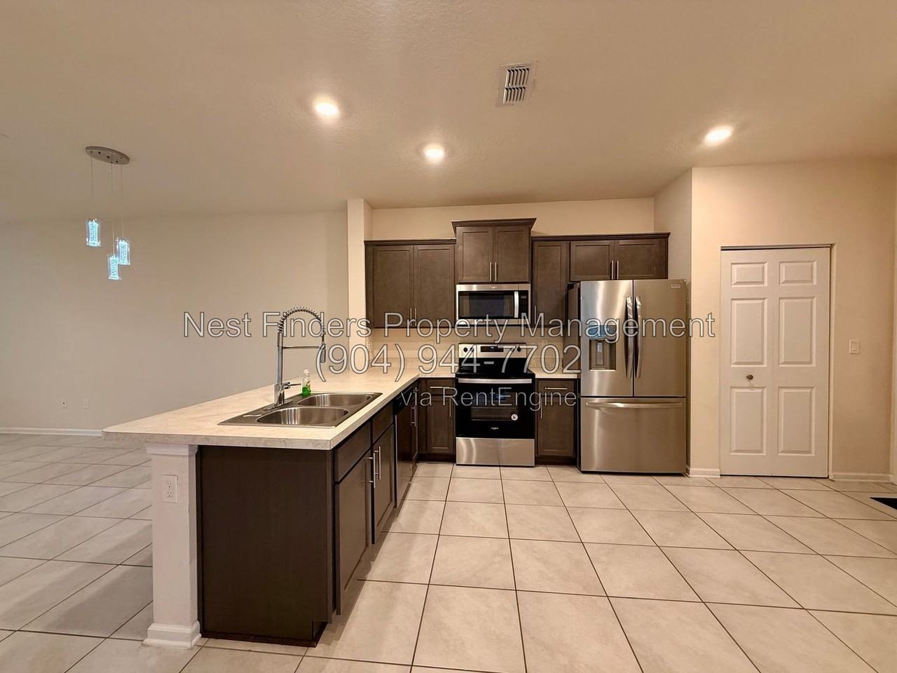839 Observatory Pkwy - Photo 3 of 21