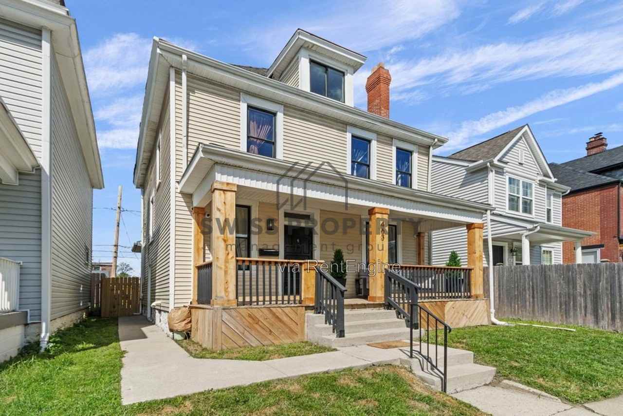 463 S 22nd St - Photo 4 of 33