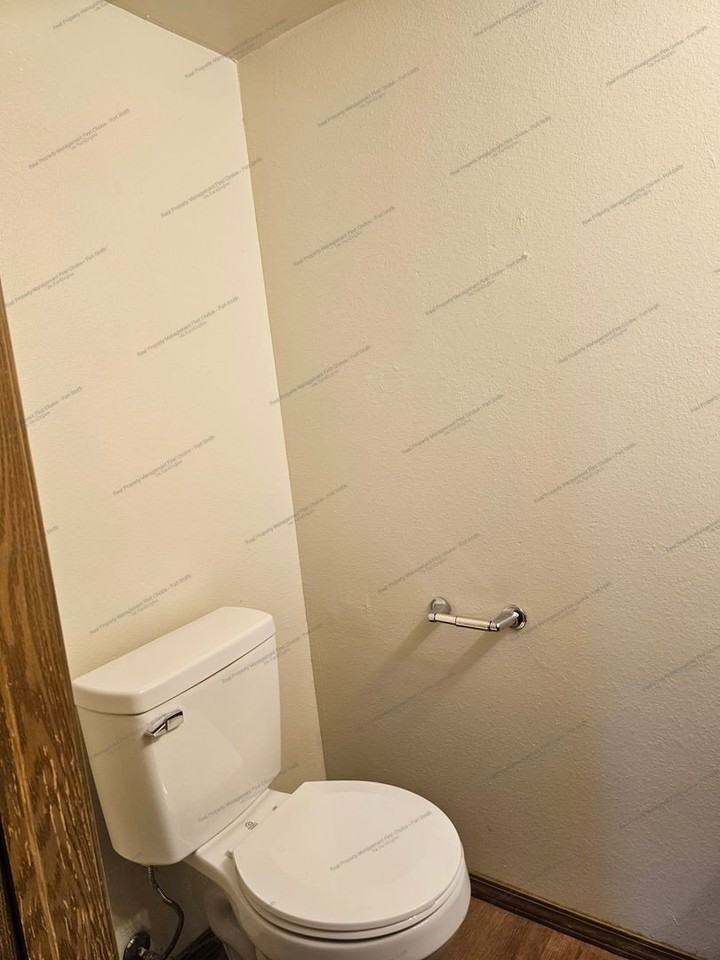 2209 Fayetteville Rd #12 - Photo 7 of 20