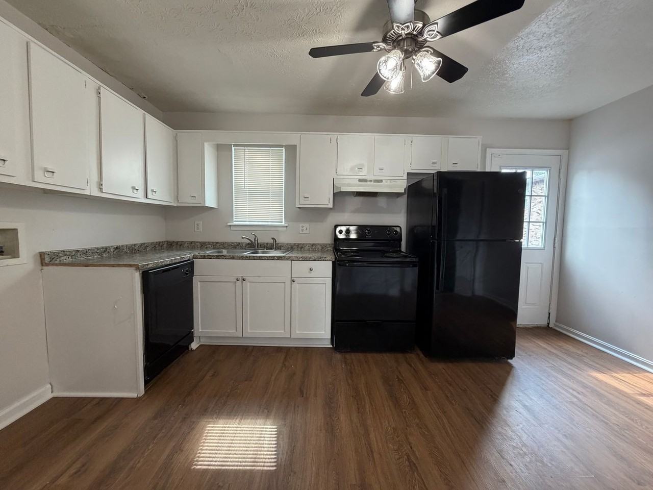 3408 Clingstone Way - Photo 2 of 11