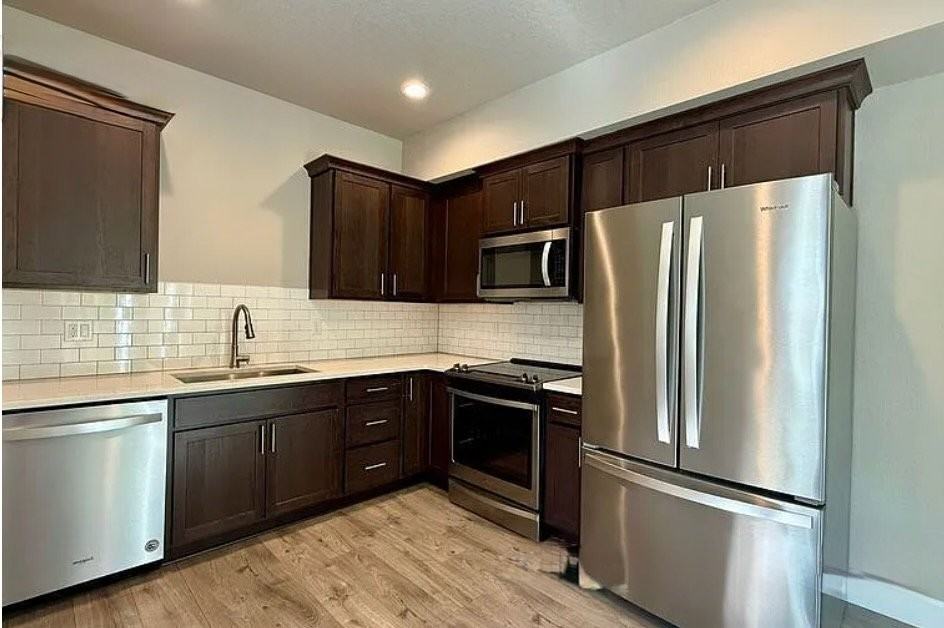 1058 Ne Regan Hill Loop #ADU - Photo 2 of 16