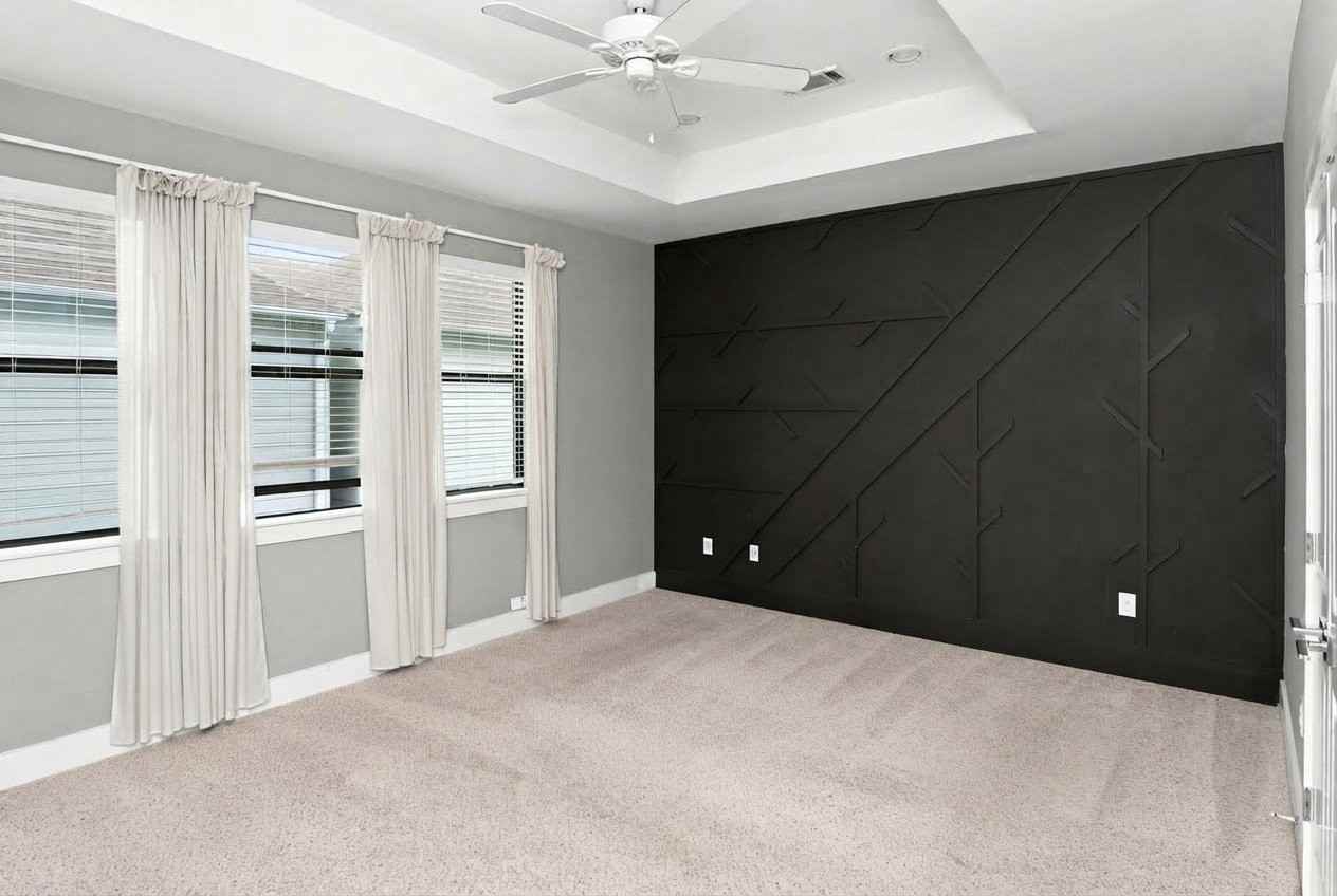 2505 Webster St - Photo 6 of 20