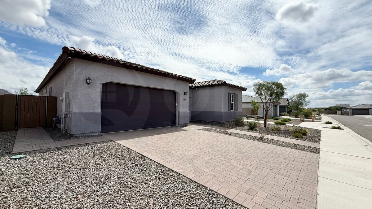 25589 N 76th Ln - Photo 2 of 22