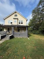 featured image of 2422 Adams St #1-2