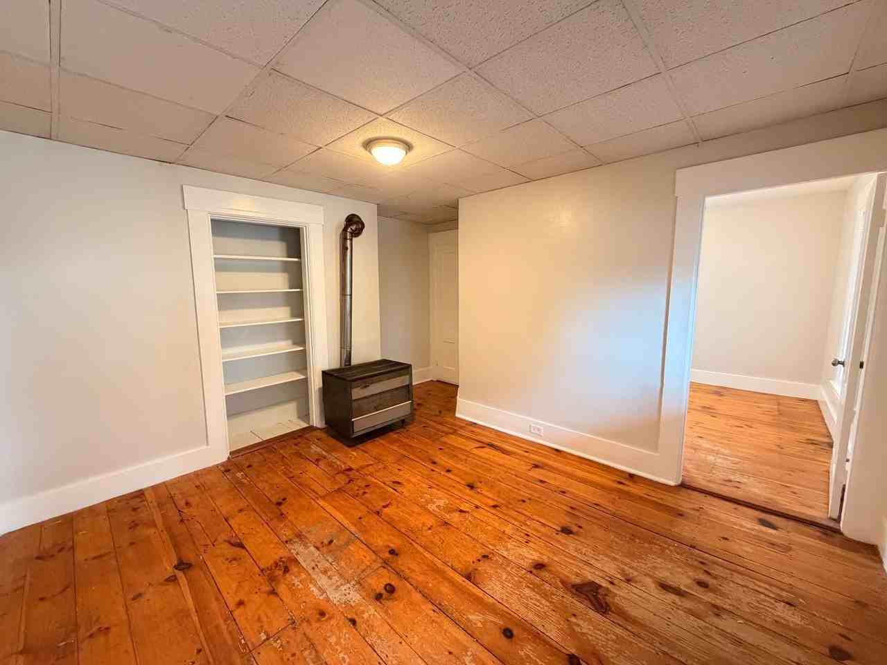 31 Pennacook St #2 - Photo 3 of 18