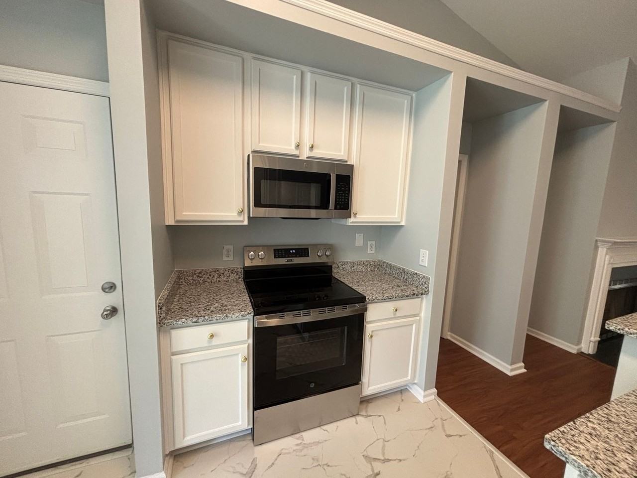 3307 Crowell Ln - Photo 6 of 26