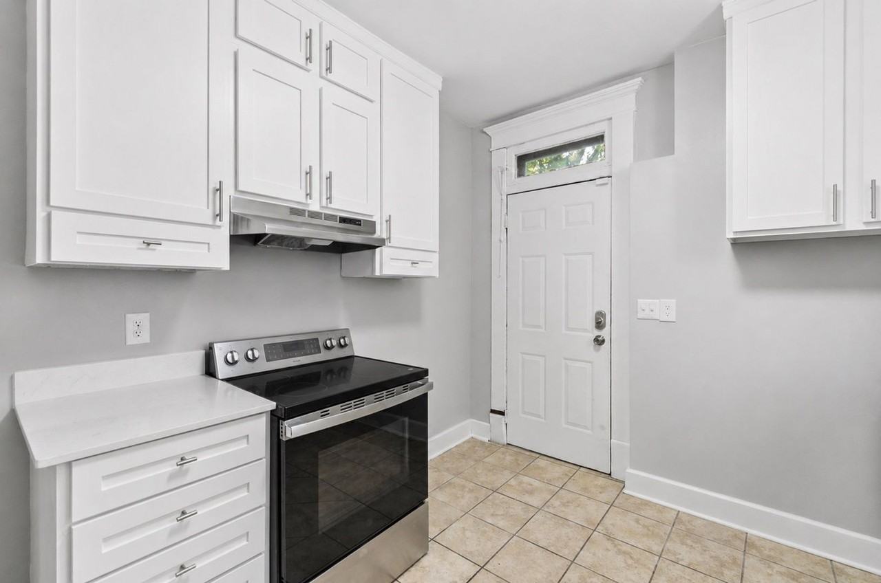1638 N 4th St - Photo 4 of 41
