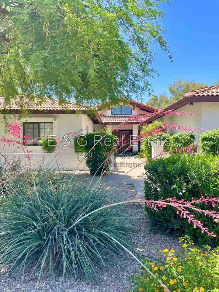 8617 E Larkspur Dr - Photo 4 of 31