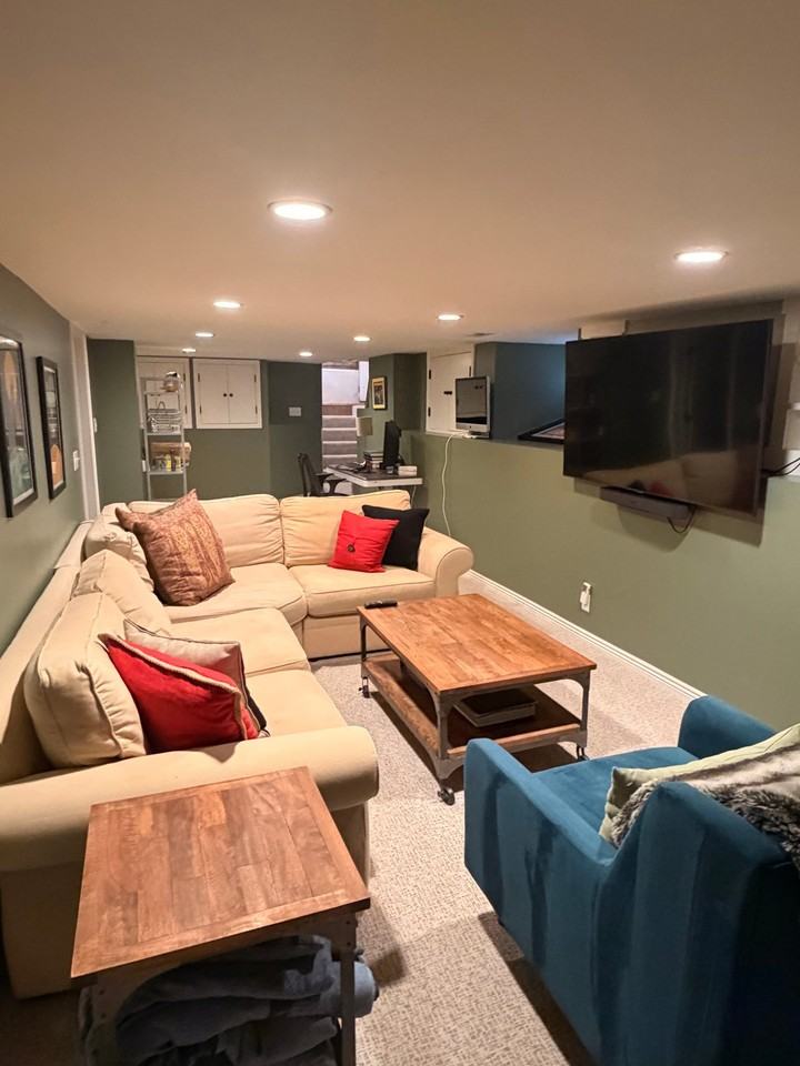 1329 E Browning Ave - Photo 7 of 18