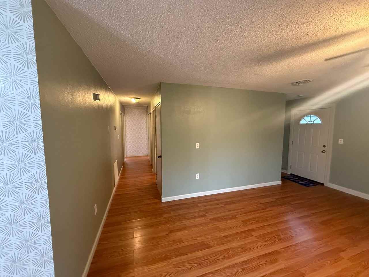 3803 11th Ave - Photo 4 of 10