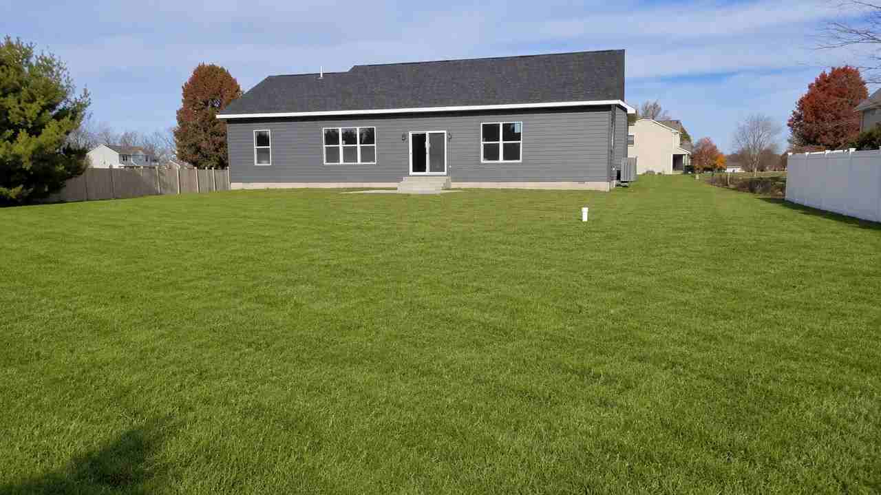 405 Sugar Maple Ln - Photo 3 of 12