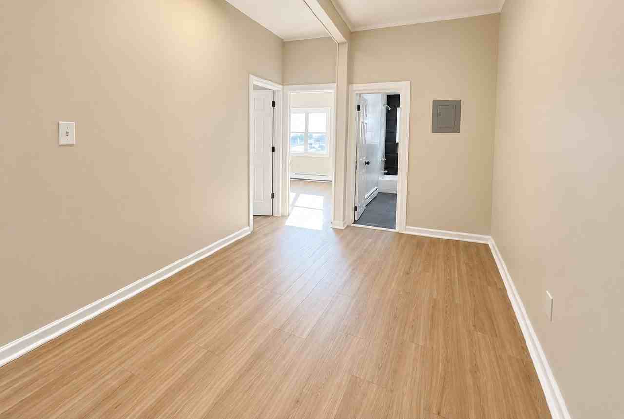 95 Cedar St #1 - Photo 3 of 7