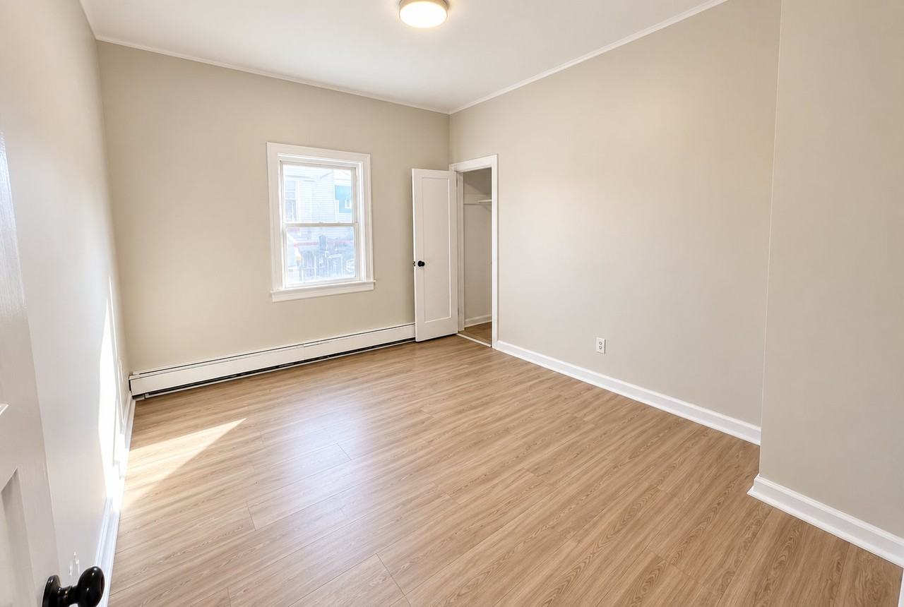 95 Cedar St #1 - Photo 4 of 7