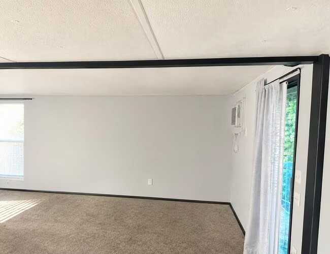 3495 E Buffalo Ln - Photo 3 of 12
