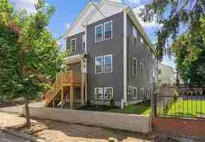 featured image of 72 Wardworth #2