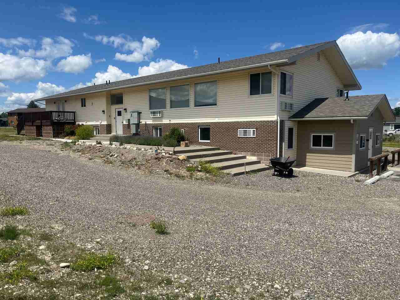 1201Q W Montana St #9 - Photo 3 of 16