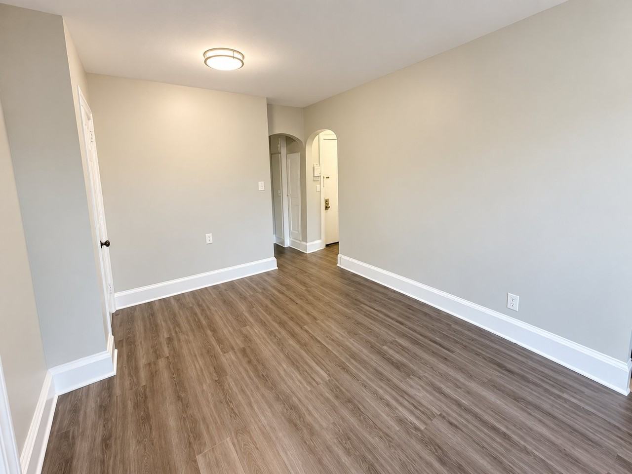 15 Grove St #2F - Photo 4 of 6