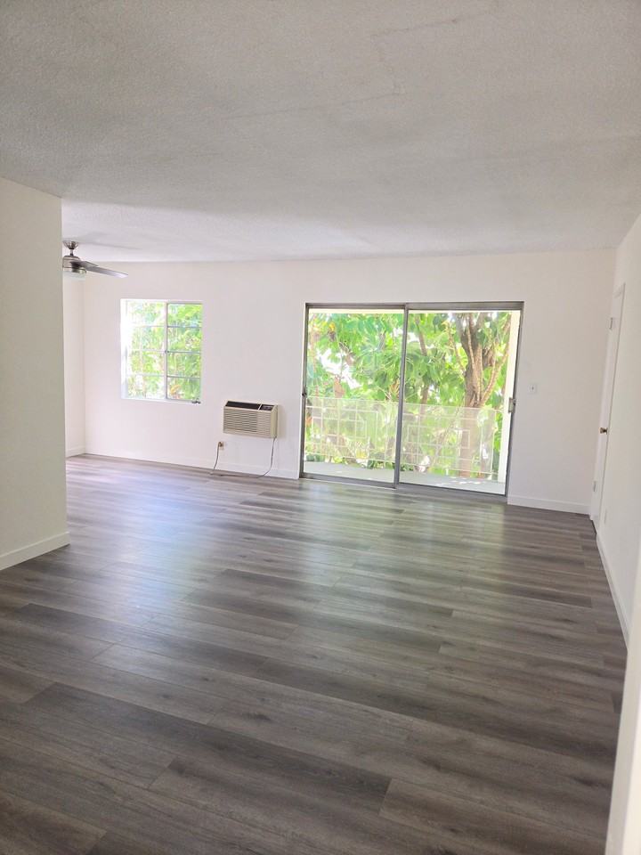675 Cordova St #5 - Photo 2 of 15