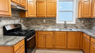 225 New St #2R - Photo 1 of 1