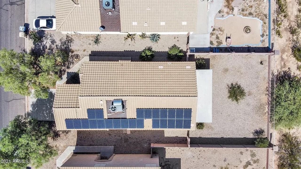 23471 N Desert Dr - Photo 2 of 14