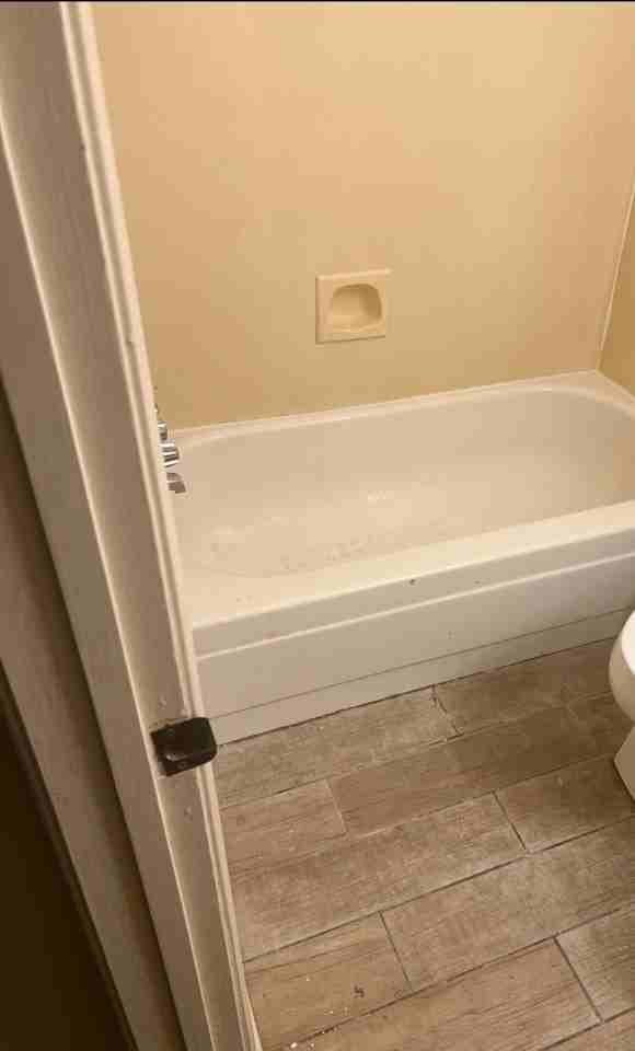 1080 Buffet St #D - Photo 4 of 4
