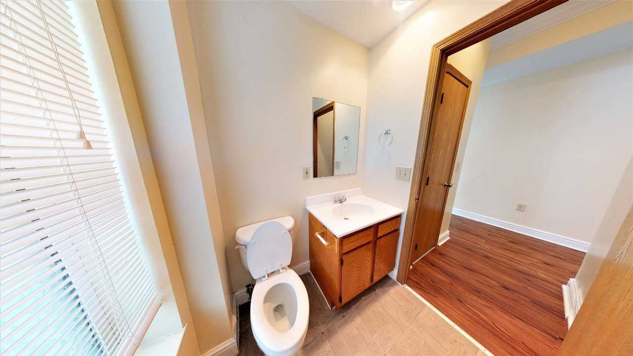 82 W 8th Ave - Photo 6 of 14