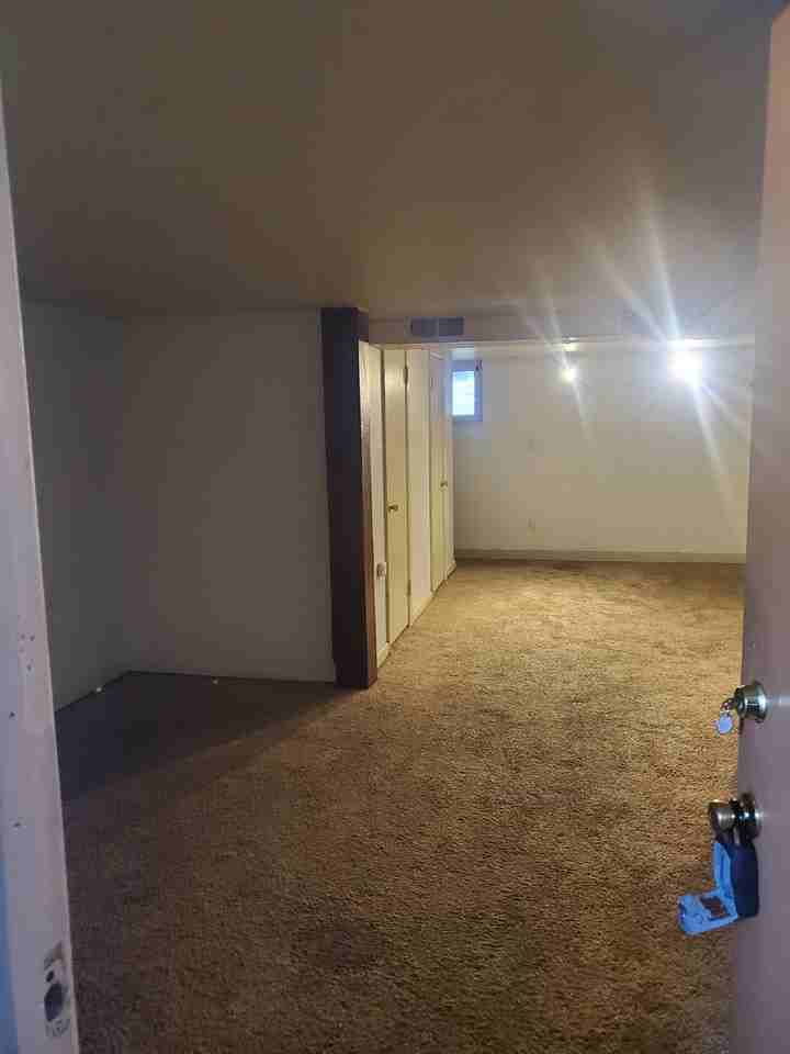 1229 E Elm St #1 - Photo 5 of 7