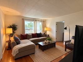 featured image of 318 N 1st St #B