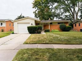 featured image of 878 Brooklawn Dr