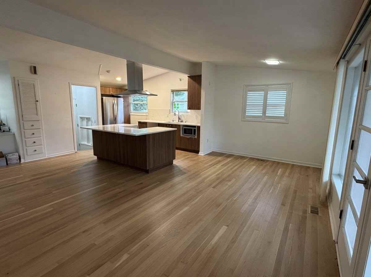 878 Brooklawn Dr - Photo 2 of 11