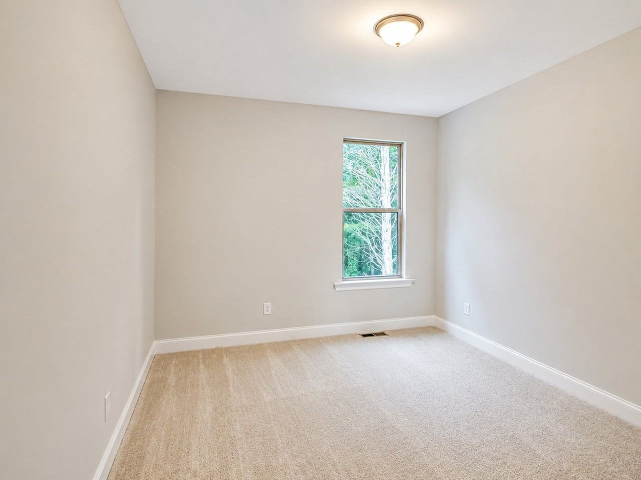 1624 Lampwick Ct - Photo 7 of 19