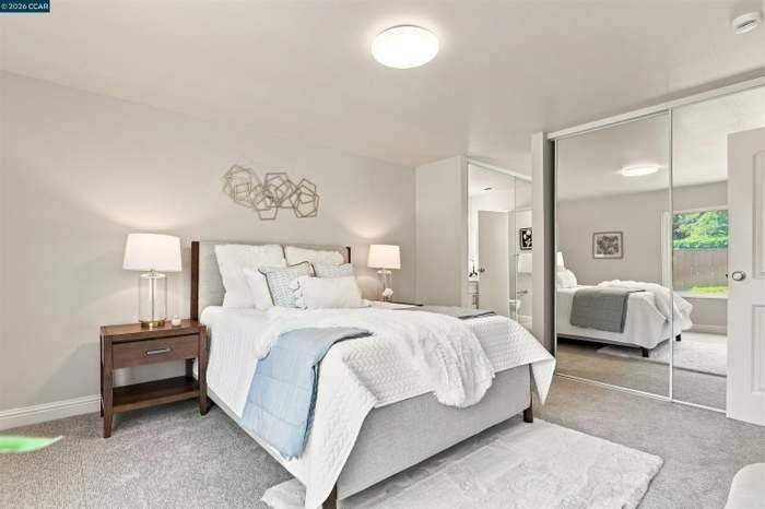 22 Haven Pl - Photo 2 of 19