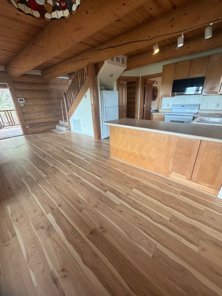 236 W Acer Ln - Photo 4 of 11
