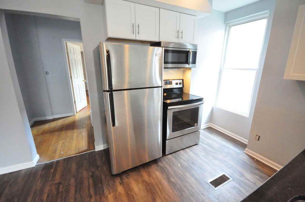 136 Chittenden Ave - Photo 4 of 32