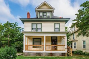 2105 Indiana Ave - Photo 1 of 1